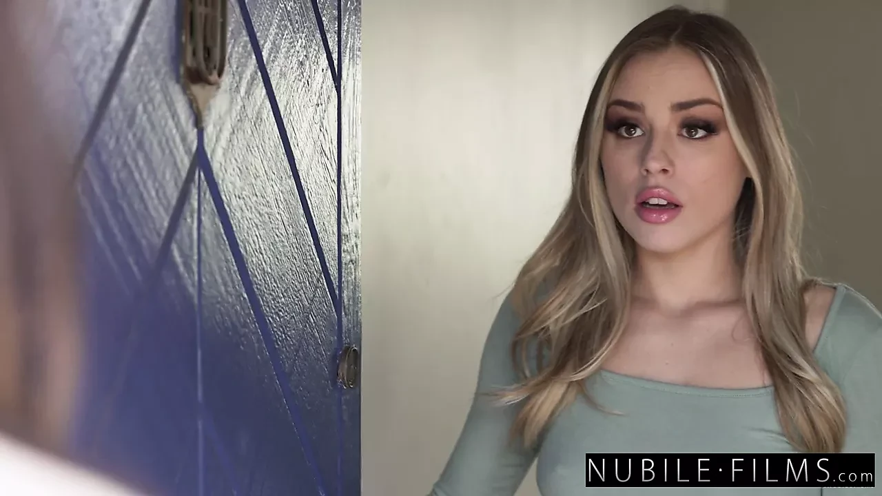 Busty Brunette Lexi Luna’s Fantasy Threesome