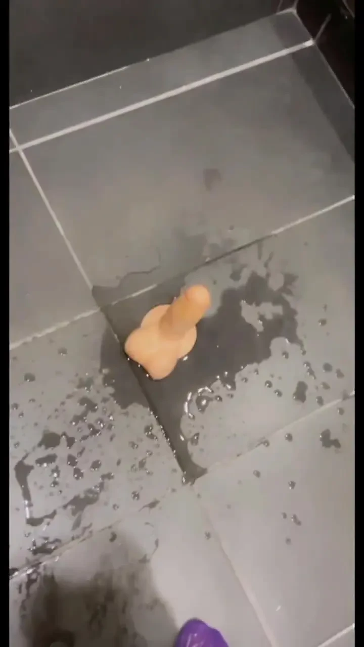 Alot of Cum for Mistressrola You Can Try