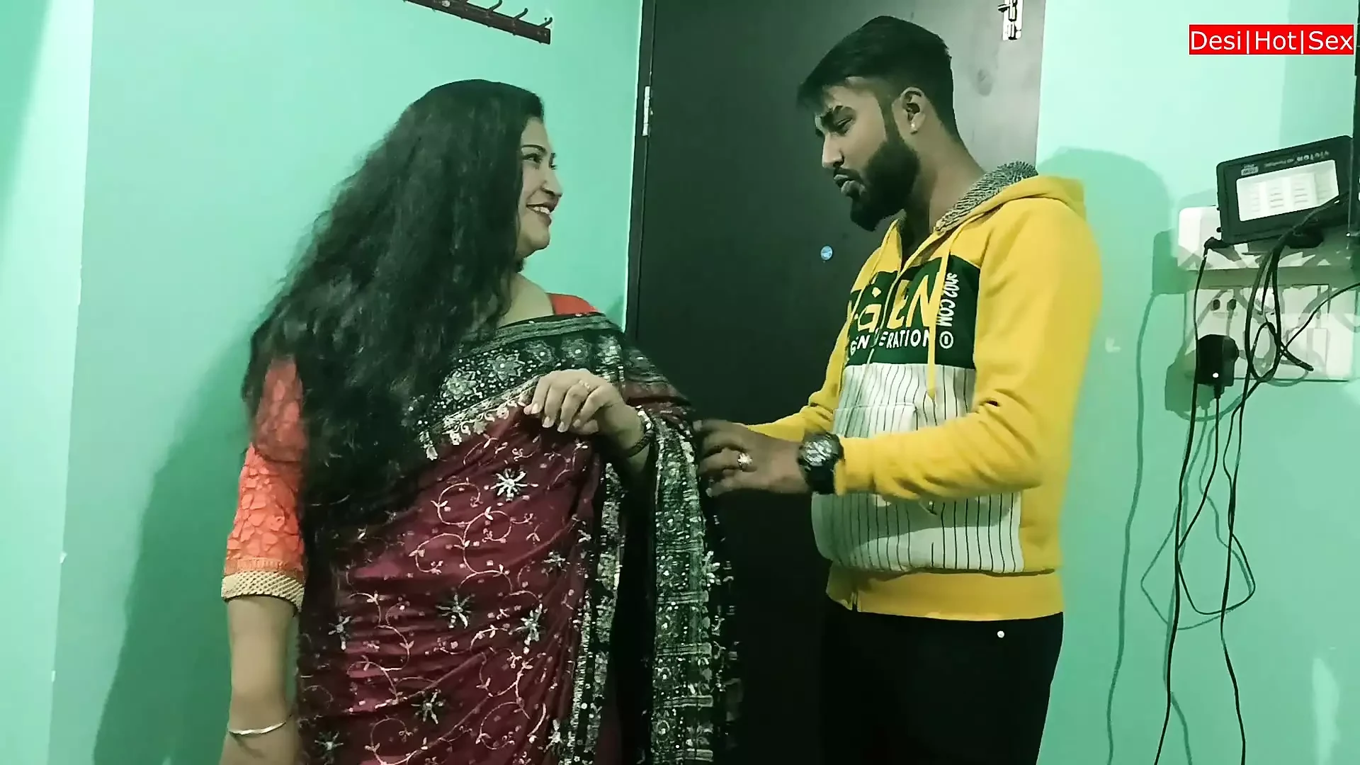 Desi Hot Bhabhi Chudai ! Mera Pani Nikal Giya!!