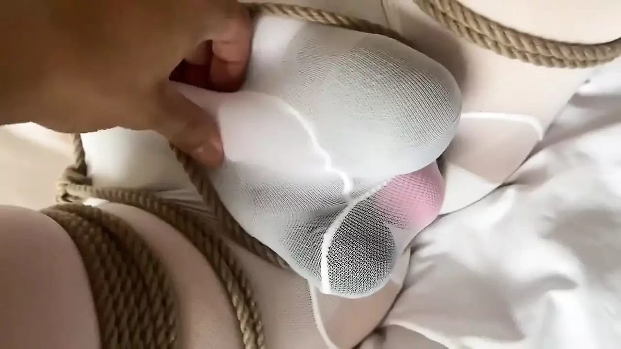 Try the Feeling of Three Vibrators Working Together