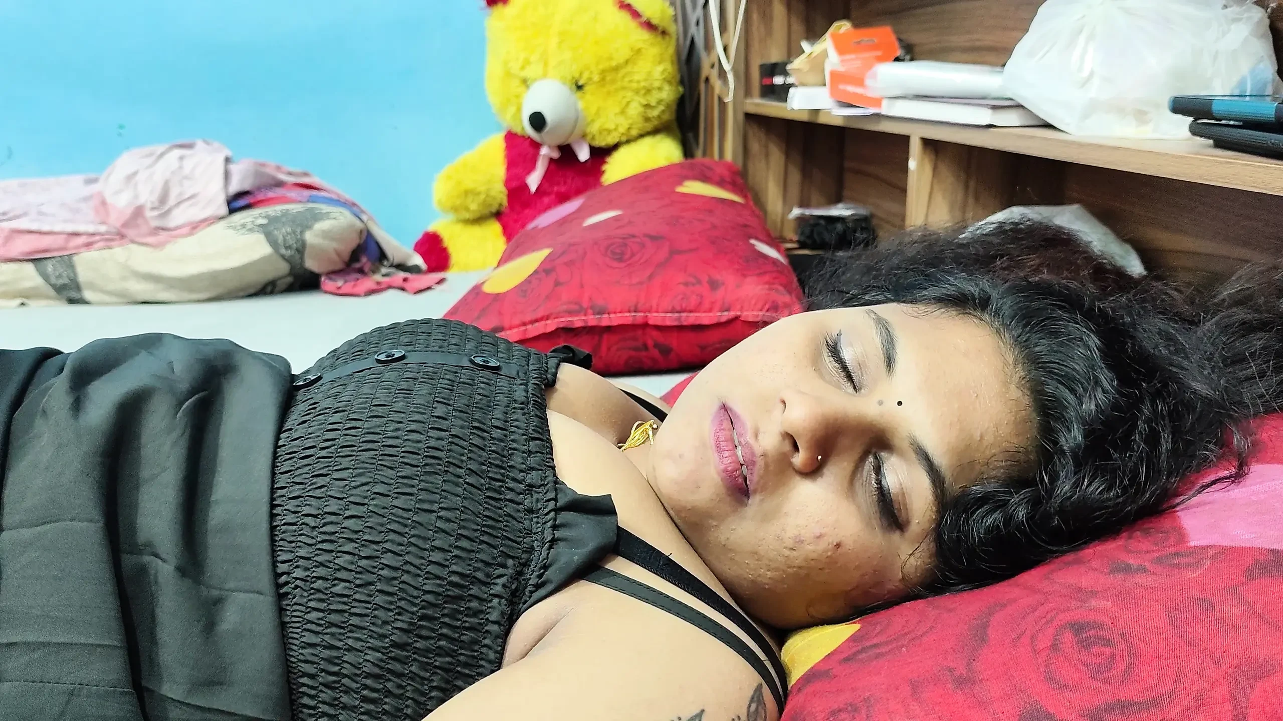 Girl friend first time sex with boy friend in home and piss , Girl friend and boy friend hot fuck and pee in bedroom